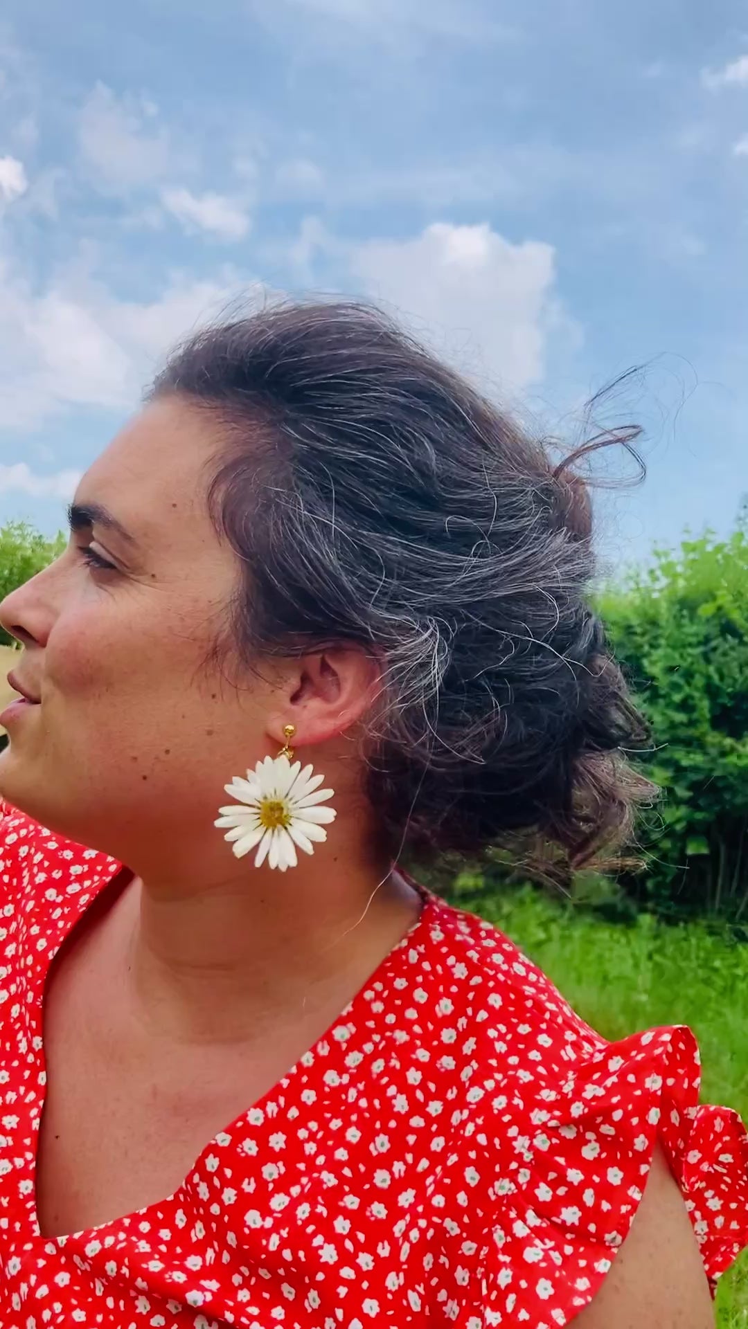 MARGUERITE - CLIP